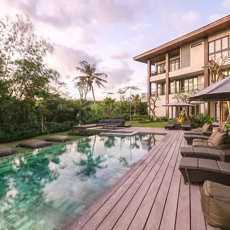 9 Bedroom Wellness Retreat Villa